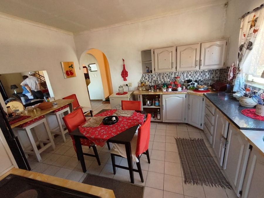 5 Bedroom Property for Sale in Cashan North West